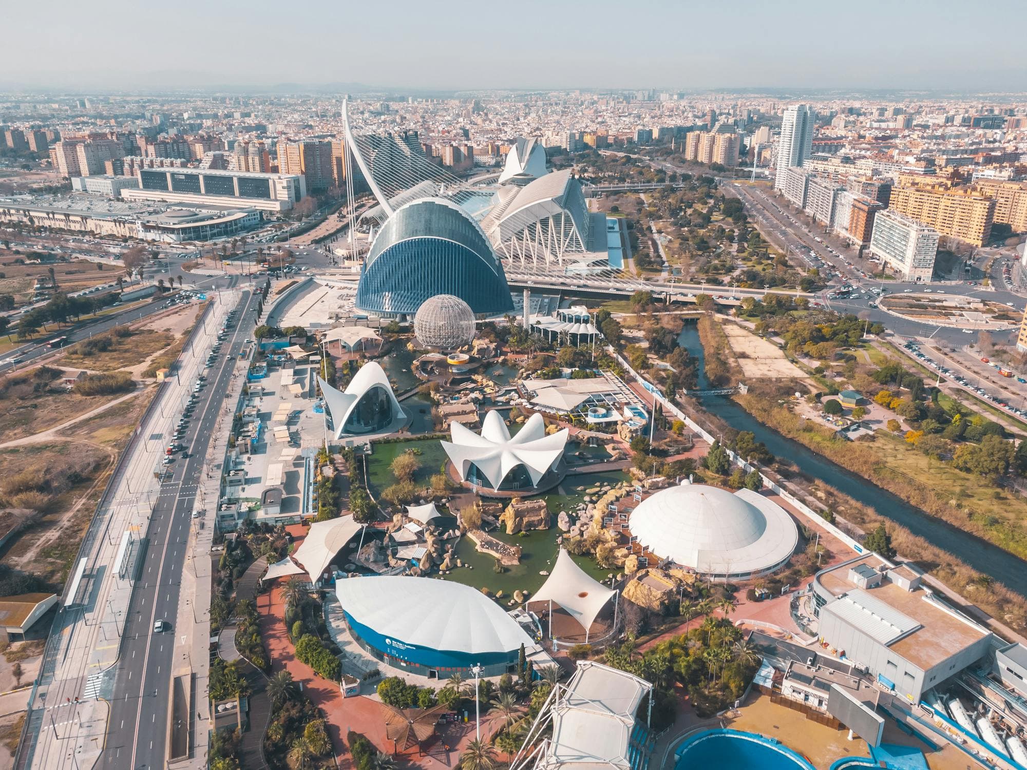 ZEN Logistics premium delivery coverage in Valencia, Spain